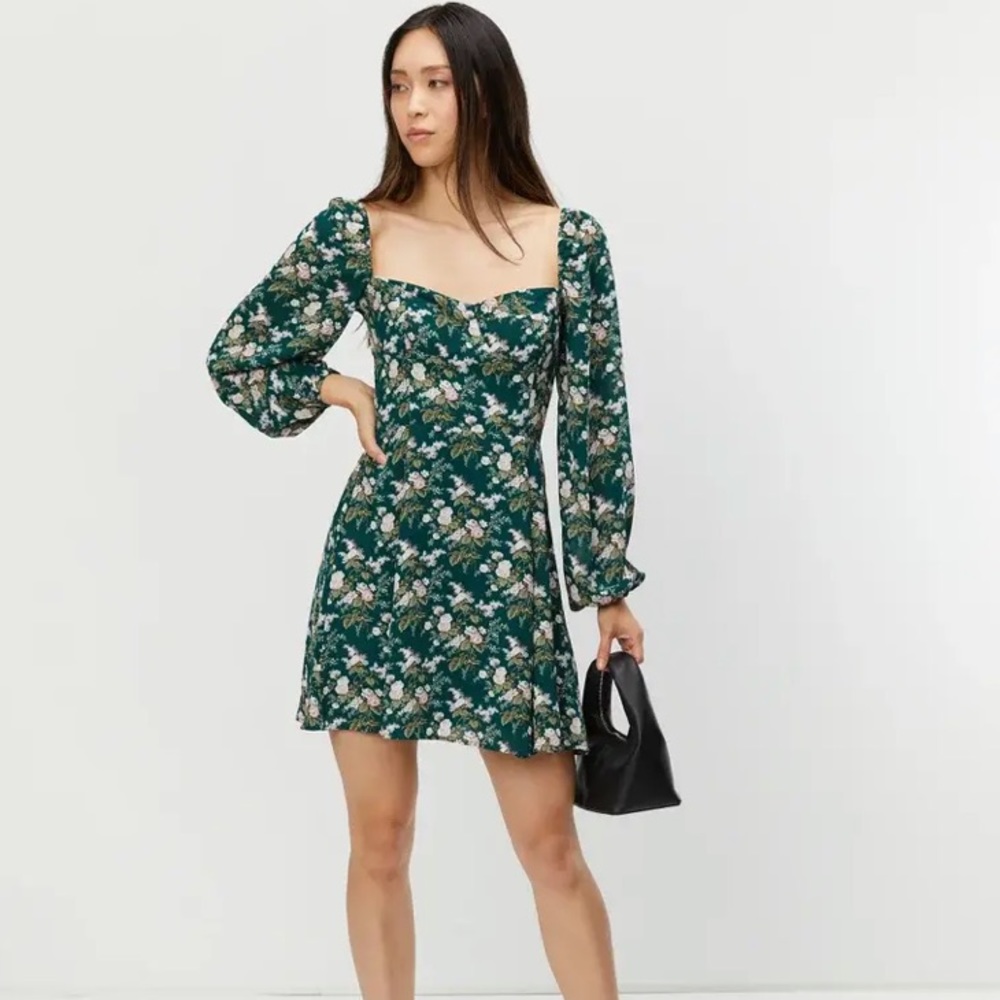 COPY - NWT OAK+FORT Square Neck Sweatheart neckline floral mini dress